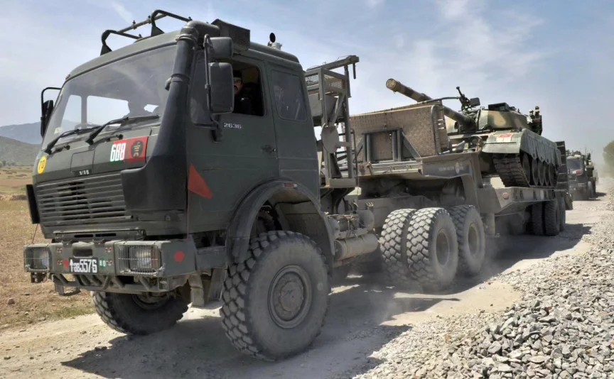 [🇵🇰-Land] - Pakistan Army Vehicles in use | PKDefense