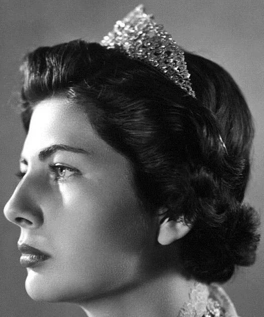 [🇮🇷] - Persian Royalty Crown Jewels and Artifacts | PKDefense