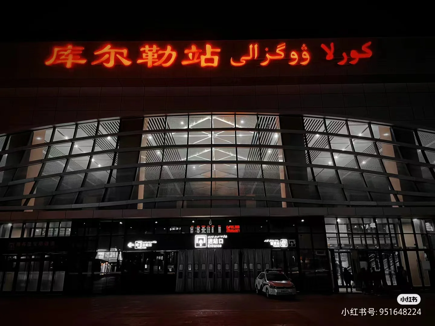 9134344.webp