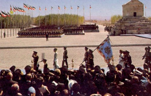 CYRUS_6.jpg