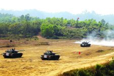 Yunus to observe army winter manoeuvre in Rajbari3.jpg