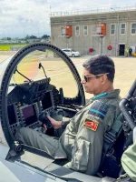 BAF chief inspecting Eurofighter in Italy3.webp