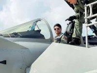 BAF chief inspecting Eurofighter in Italy4.webp