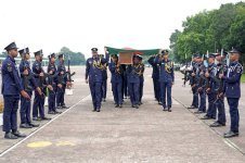 ফ্লাইট লেফটেন্যান্ট মোঃ তৌকির ইসলাম এর ফিউনারেল প্যারেড অনুষ্ঠিত1.jpg